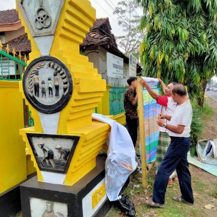 PEMASANGAN BALIHO REALISASI 2022 SEBAGAI WUJUD LAPORAN KETERANGAN PENYELENGGARAAN PEMERINTAH DESA